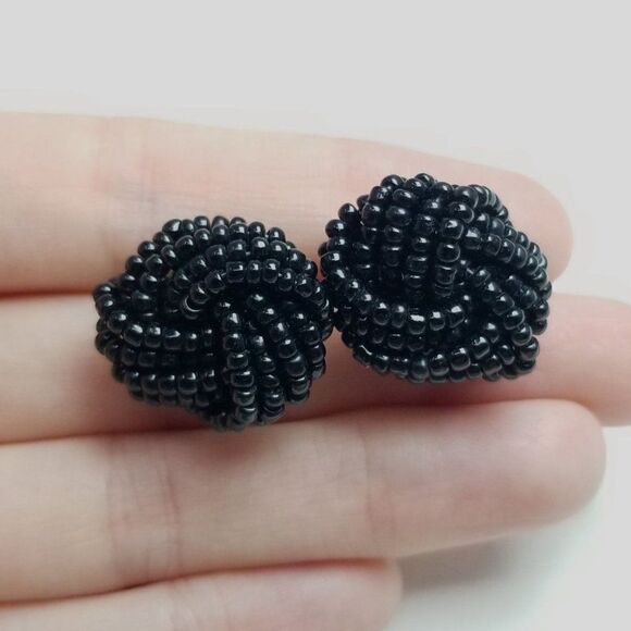 Vintage Black Beaded Knot Design Stud Earrings, Classic Design, Retro Estate - Picture 1 of 5